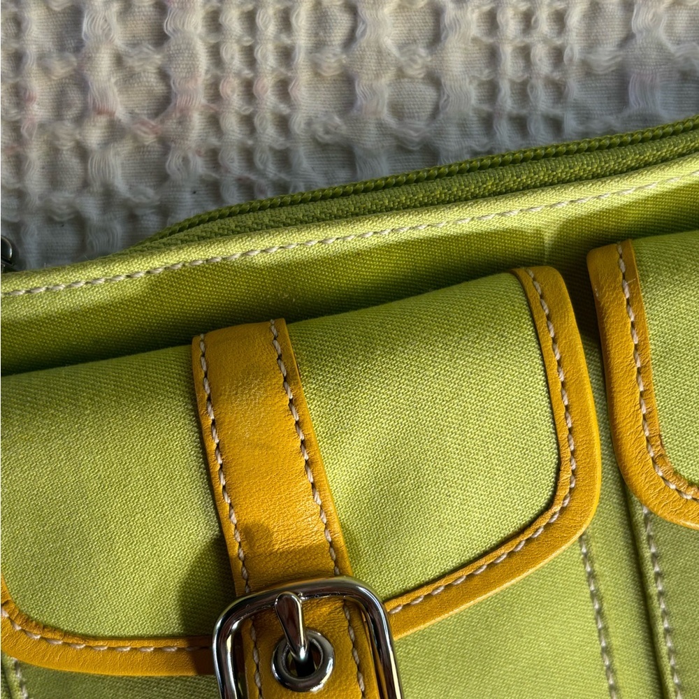 Vtg Coach Vtg Yellow Green Fab‎ Field Wristlet Statement Double Pocket Y2K Vibes - Picture 4 of 9